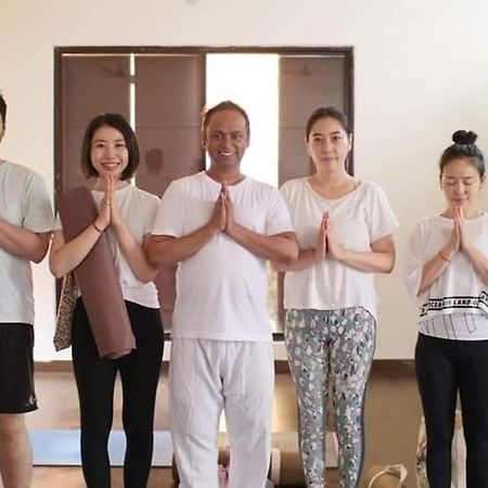 Yogi Home Stay Rishīkesh Eksteriør billede